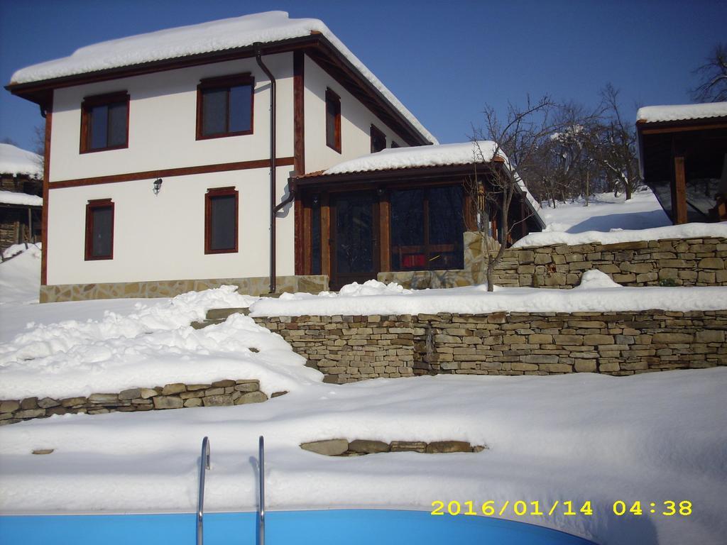 House Maya Trjavna Exteriér fotografie