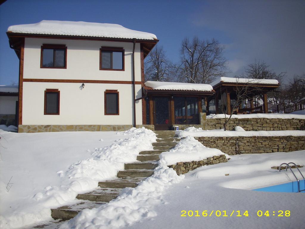 House Maya Trjavna Exteriér fotografie